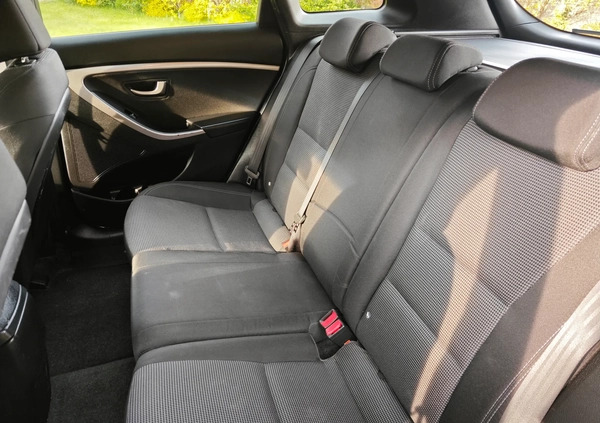 Hyundai I30 cena 39500 przebieg: 181674, rok produkcji 2017 z Wronki małe 211